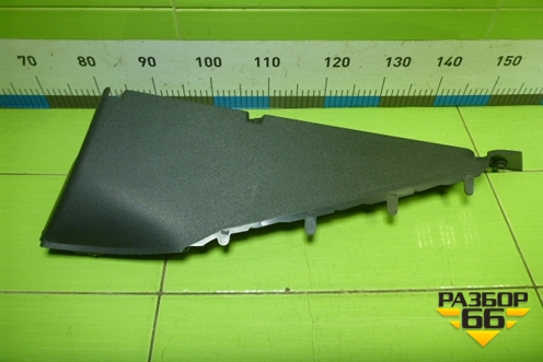 Держатель задней полки левый (799127467R) для Renault Duster I с 2010-2021г (Дастер)