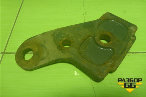 Кронштейн передней рессоры правый для Renault TRUCK Premium с 1996-2004г (Премиум)