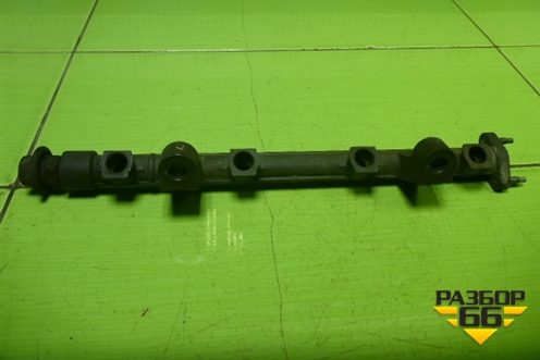 Рейка топливная рампа (2.0л G4GC) для Hyundai Tucson с 2004-2010г (Туксон)