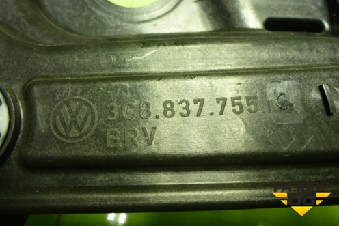 Панель внутренняя двери передней левой (3C8837755) для Volkswagen Passat-CC с 2008г (Пассат ЦЦ)
