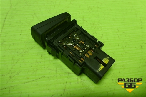 Кнопка включения ПТФ (937402E001) для Hyundai Tucson с 2004-2010г (Туксон)