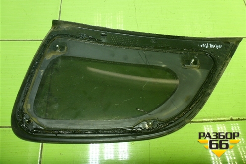 Стекло глухое правое (878202E100) для Hyundai Tucson с 2004-2010г (Туксон)
