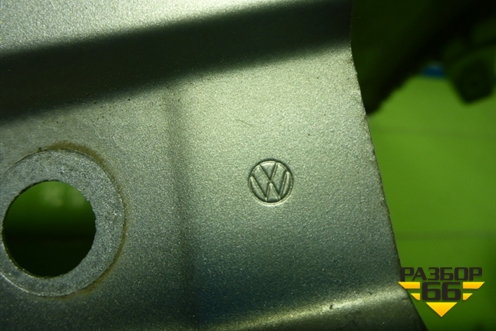 Крыло переднее правое (3C8821106) для Volkswagen Passat-CC с 2008г (Пассат ЦЦ)