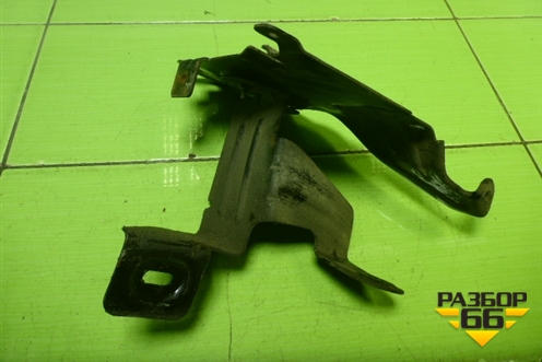 Кронштейн бачка омывателя лобового стекла (3C0815948) для Volkswagen Passat-CC с 2008г (Пассат ЦЦ)
