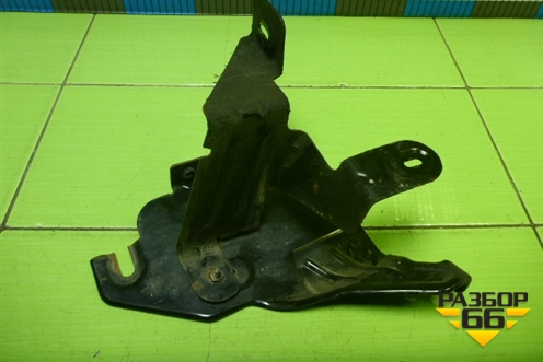 Кронштейн бачка омывателя лобового стекла (3C0815948) для Volkswagen Passat-CC с 2008г (Пассат ЦЦ)