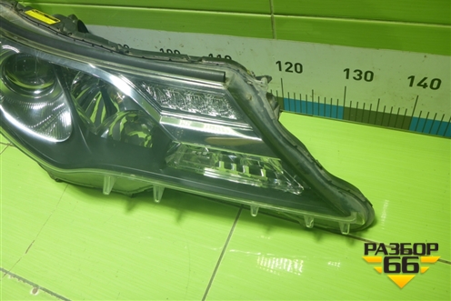 Фара правая (до 2015г без блока и лампы) (8114542570) для Toyota Rav-4 с 2012-2019г (Рав 4)