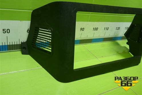 Накладка на торпедо  (812W614700060) для Sitrak C7H (С7Н)