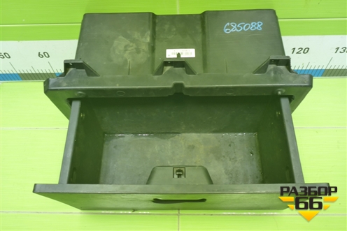 Бардачок  (812W637450040) для Sitrak C7H (С7Н)