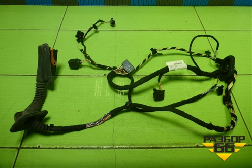 Проводка двери задней левой (3C8971693BG) для Volkswagen Passat-CC с 2008г (Пассат ЦЦ)