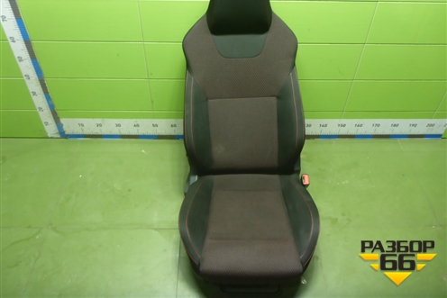 Сиденья комплект (без обогрева, без AIR BAG лифтбэк) для Skoda Rapid с 2013г (Рапид)