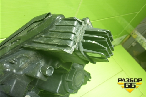 Фара правая (Led c блоком) (8892187460) для Geely Atlas 2 с 2023-2025г (Атлас)