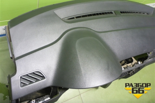 Торпедо с AIR BAG (60U857009A) для Skoda Rapid с 2013г (Рапид)