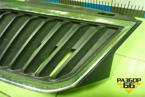 Решетка радиатора (5JA853668) для Skoda Rapid с 2013г (Рапид)