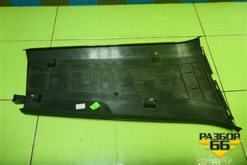 Обшивка стойки центральная нижняя левая (5JA867281B) для Skoda Rapid с 2013г (Рапид)