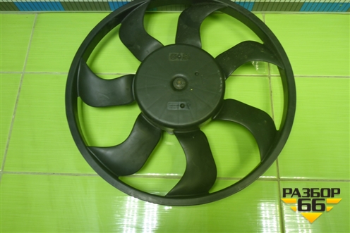 Вентилятор охлаждения радиатора (214814130R) для Renault Duster I с 2010-2021г (Дастер)