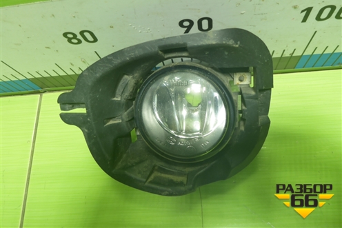Фара противотуманная левая (8200074008) для Renault Duster I с 2010-2021г (Дастер)