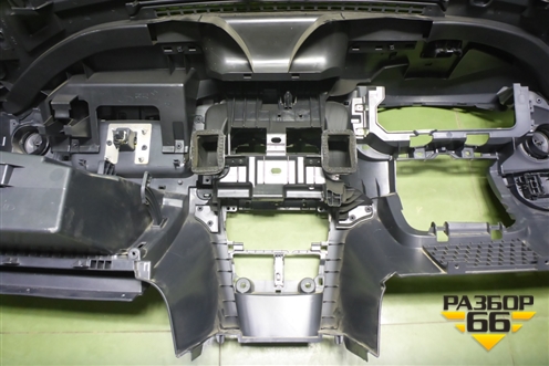 Торпедо с AIR BAG (278607017R) для Renault Logan II с 2012г (Логан)