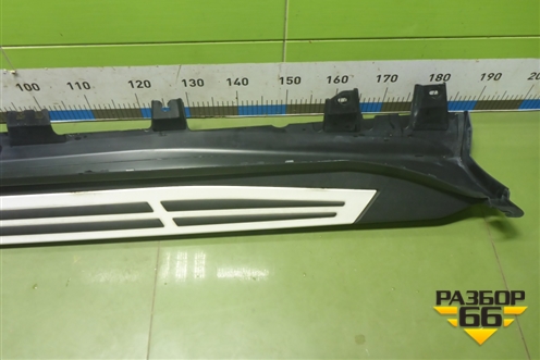 Накладка на порог наружная левая (51777440905) для BMW X5 G05 с 2018г (Х5 Г05)