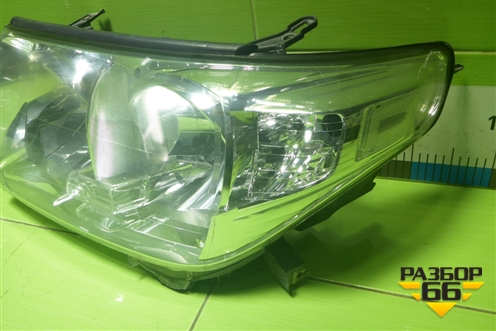 Фара левая (до 2012г галоген) (8117060C42) для Toyota Land Cruiser (200) с 2008г (Ленд Крузер)