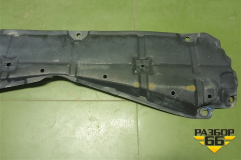 Пыльник двигателя центральный (5144142150) для Toyota Rav-4 с 2012-2019г (Рав 4)