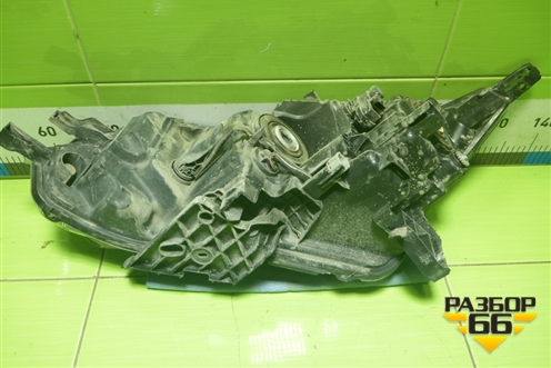 Фара правая (после 2019г галоген) (26010HV00B) для Nissan Qashqai (J11E) с 2013г (Кашкай)