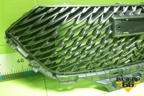 Решетка радиатора (под камеру) (5509100XKZ0YA) для Haval M6 с 2021г (М6)