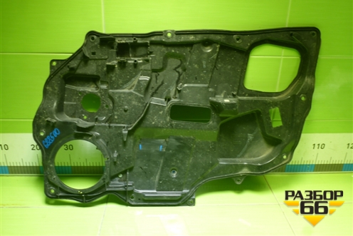 Панель внутренняя двери передней правой (D3505897X) для Mazda Mazda Demio (IDY) с 2002-2007г (Демио)
