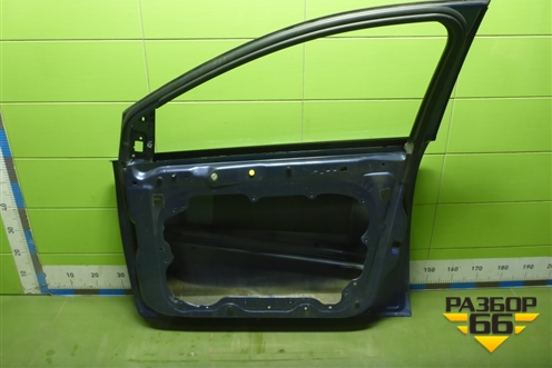 Дверь передняя правая для Ford Focus 2 с 2005-2008г (Фокус)
